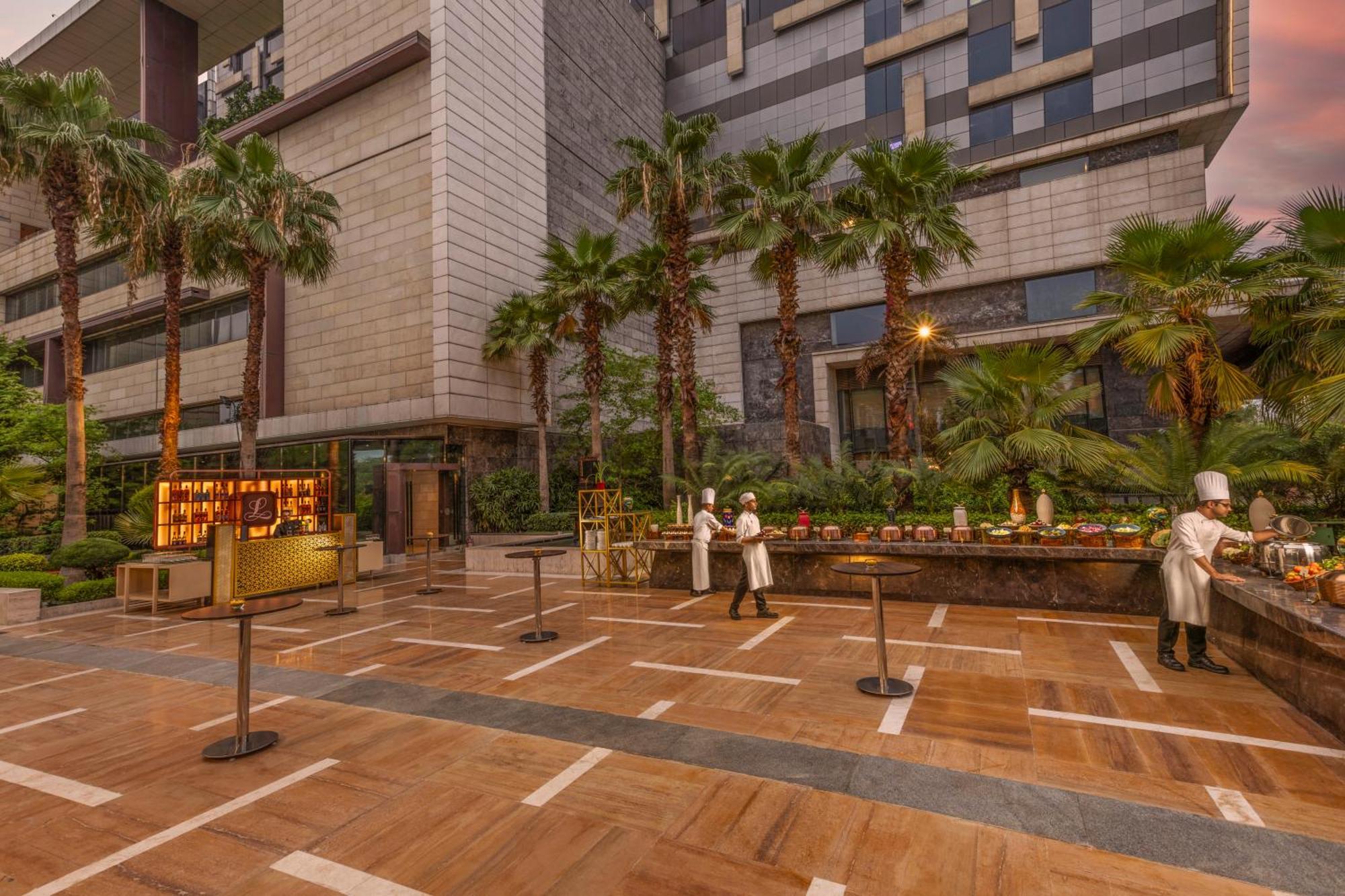 The Leela Ambience Convention Hotel Delhi Nowe Delhi Zewnętrze zdjęcie The Park, Hyderabad