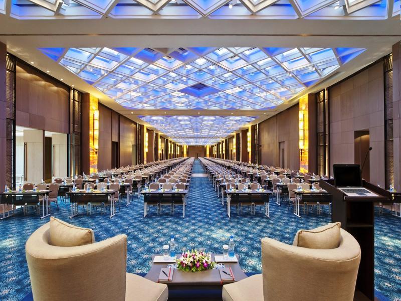 The Leela Ambience Convention Hotel Delhi Nowe Delhi Zewnętrze zdjęcie The Grand Ballroom